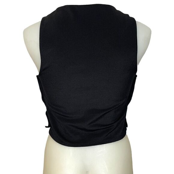 Black sleeveless top with silver side snaps 💚🌻 - Picture 3 of 5